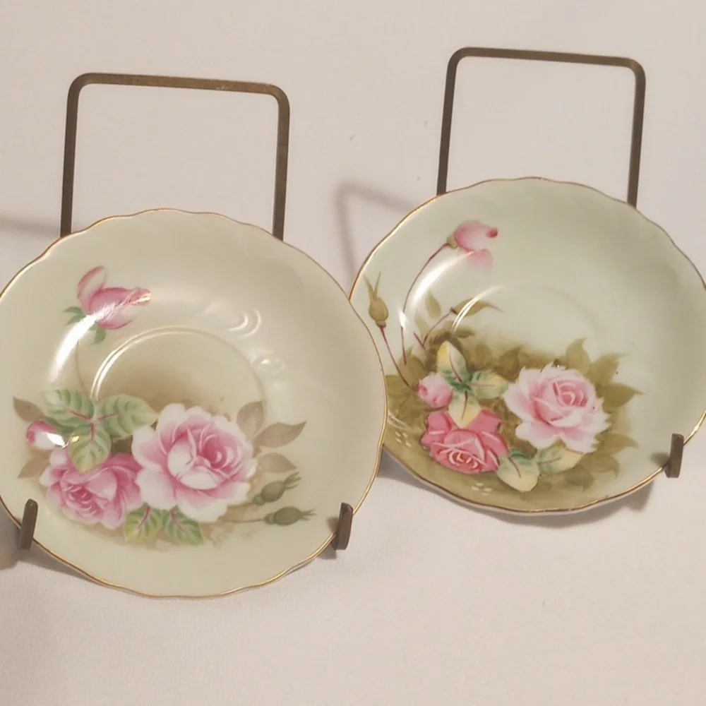◀️ Lefton Heritage Green/Heritage Roses Demitasse Cups w/Saucers - Picture 7 of 11